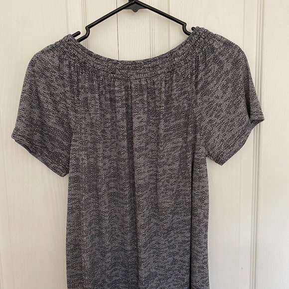 Summery top - Picture 2 of 5